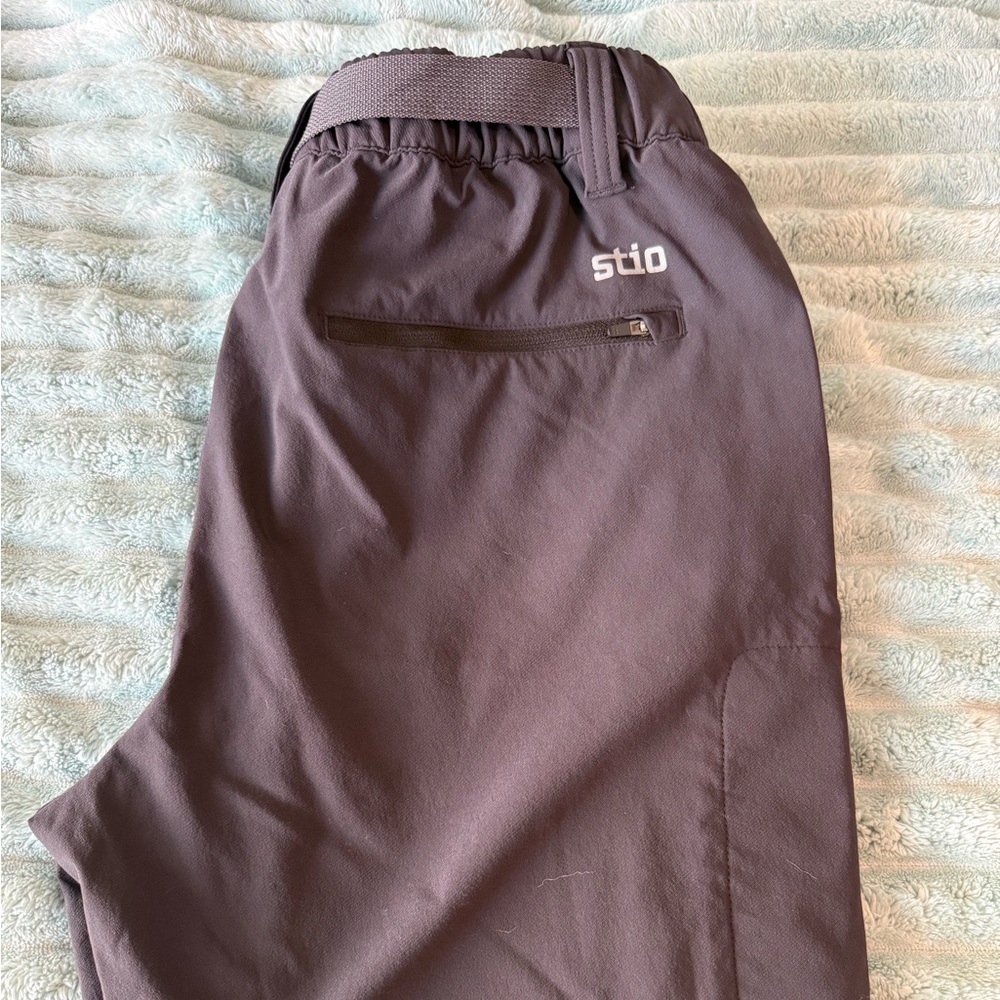 Stio Women’s pinedale pant, black, size 12 short - Picture 2 of 3